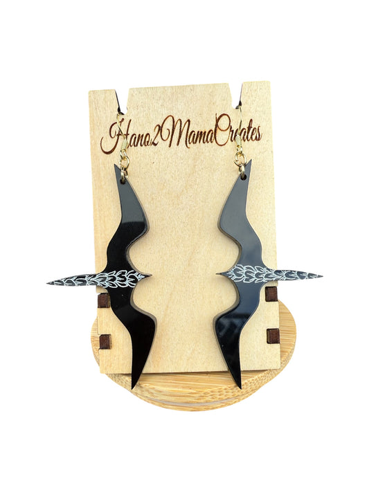 Pakalana Iwa Earrings